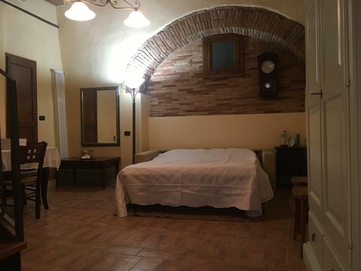 דירות קיאני Loft De' Riccardi מראה חיצוני תמונה